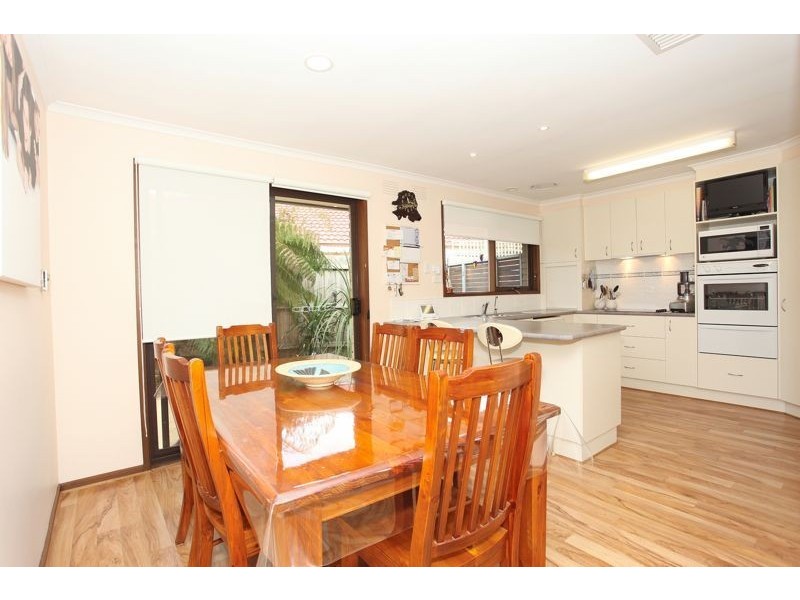 Cranbourne North VIC 3977