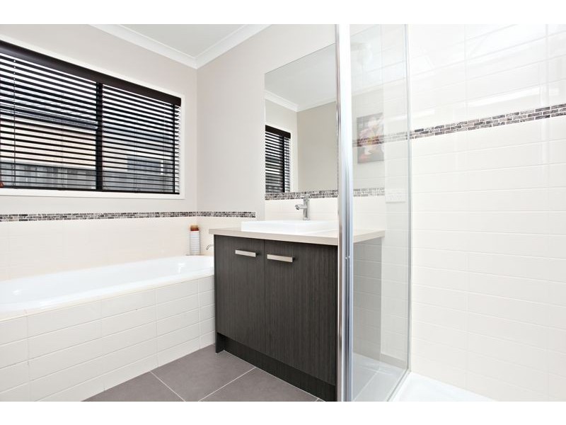 Cranbourne East VIC 3977