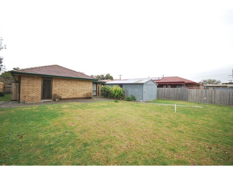 64 Cochrane Street, Cranbourne VIC 3977