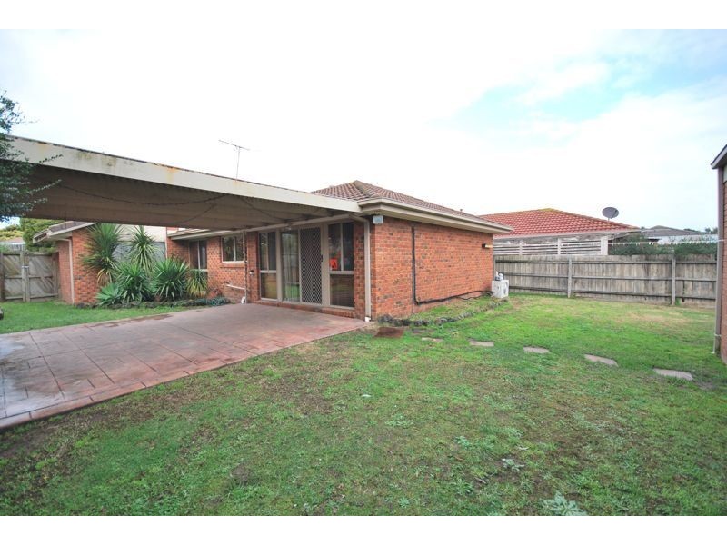 Cranbourne North VIC 3977