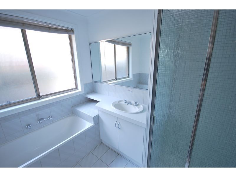 Cranbourne North VIC 3977