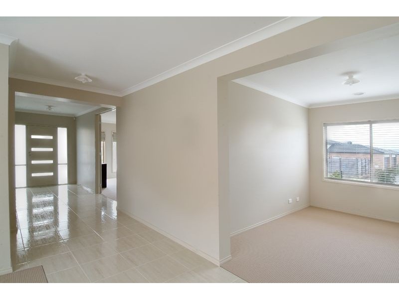 Cranbourne North VIC 3977