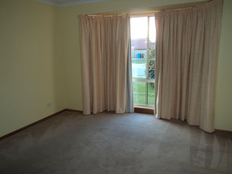 5 Marley Mews, Cranbourne VIC 3977