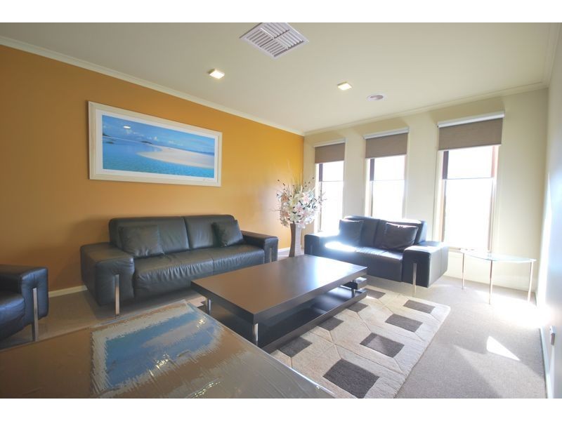 Cranbourne North VIC 3977