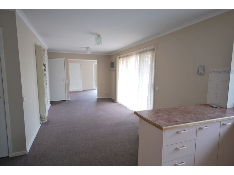 Cranbourne North VIC 3977