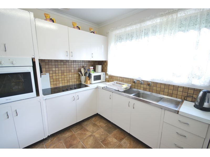 18 Fenfield Street, Cranbourne VIC 3977