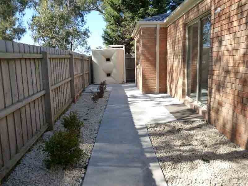 2/5 Thanos Court, Hampton Park VIC 3976