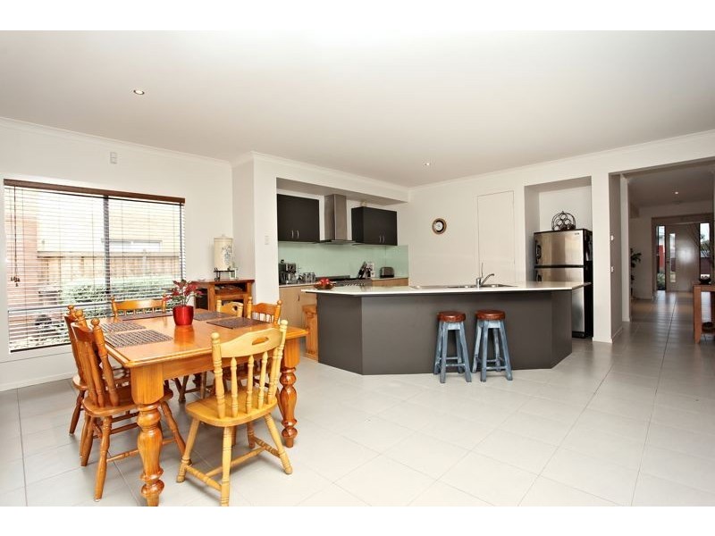 Cranbourne North VIC 3977