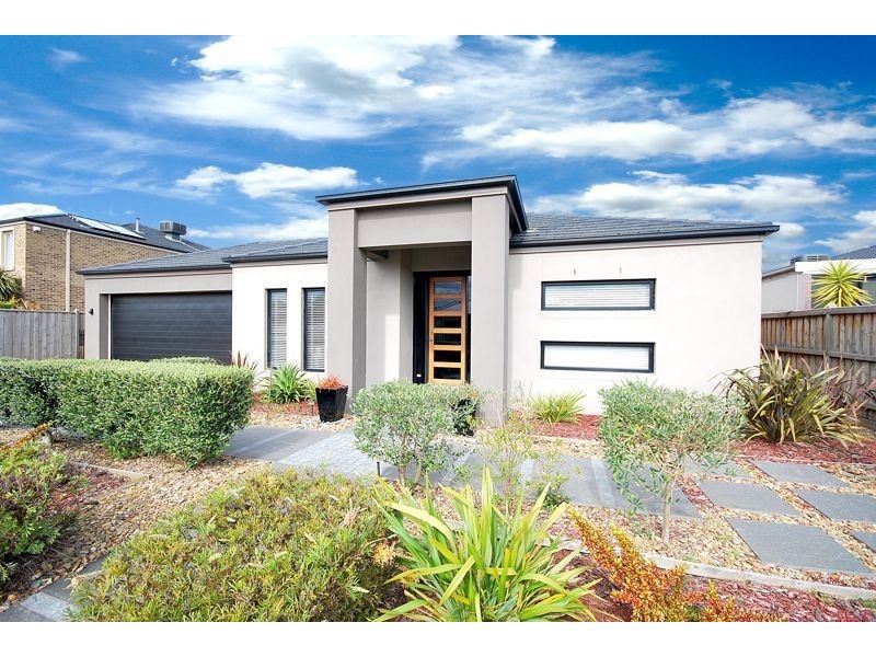 5 Wild Sage Court, Lyndhurst VIC 3975