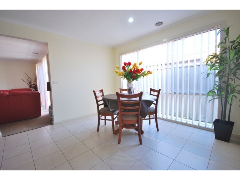 Cranbourne North VIC 3977
