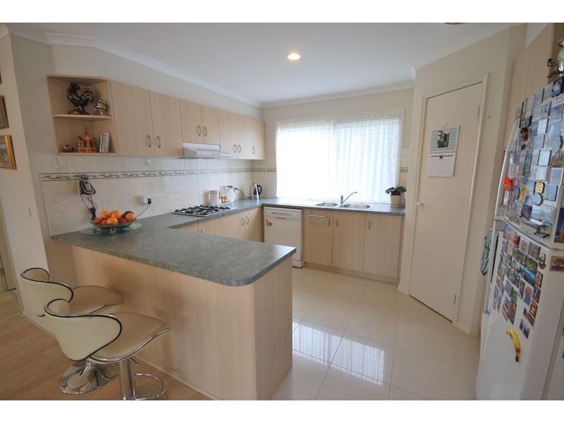 31 Briar Crest Drive, Cranbourne East VIC 3977