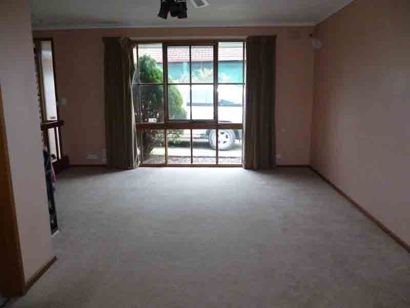 59 Lamont Crescent, Cranbourne VIC 3977