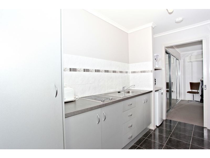 Cranbourne VIC 3977