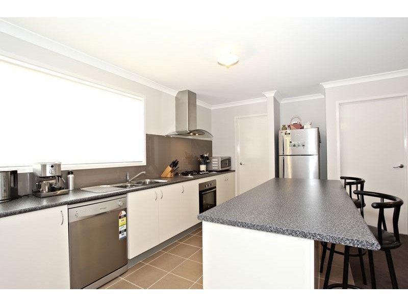 4 Camkerr Place, Lyndhurst VIC 3975