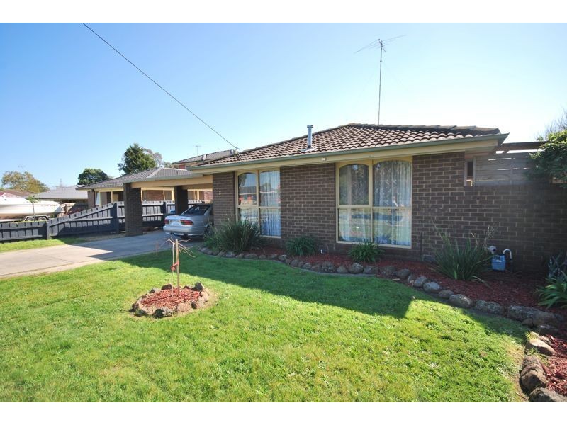 3 Geoffrey Court, Cranbourne VIC 3977
