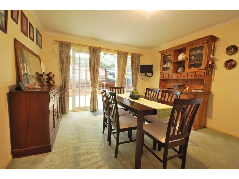 Cranbourne North VIC 3977