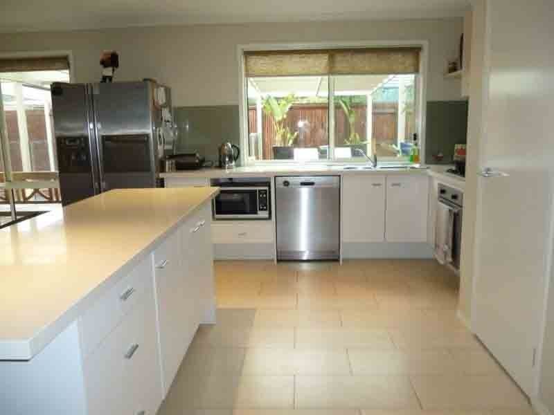 14  Harpenden Terrace, Cranbourne VIC 3977
