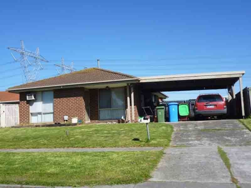 40 Rachel Drive, Cranbourne North VIC 3977