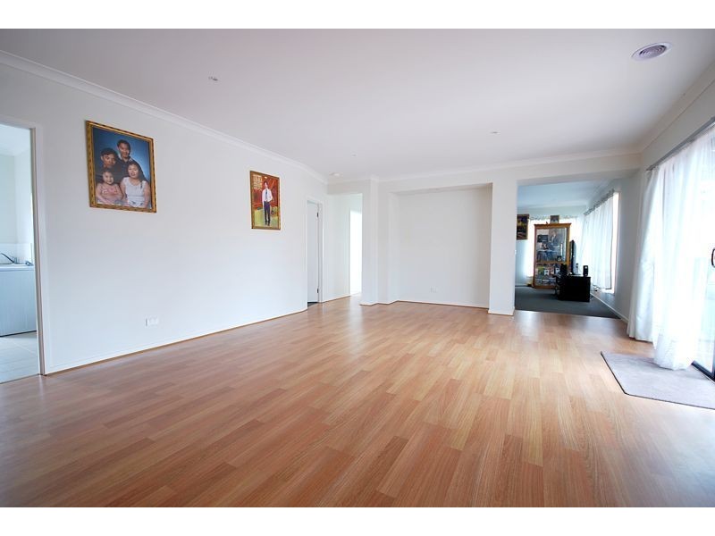 Cranbourne North VIC 3977