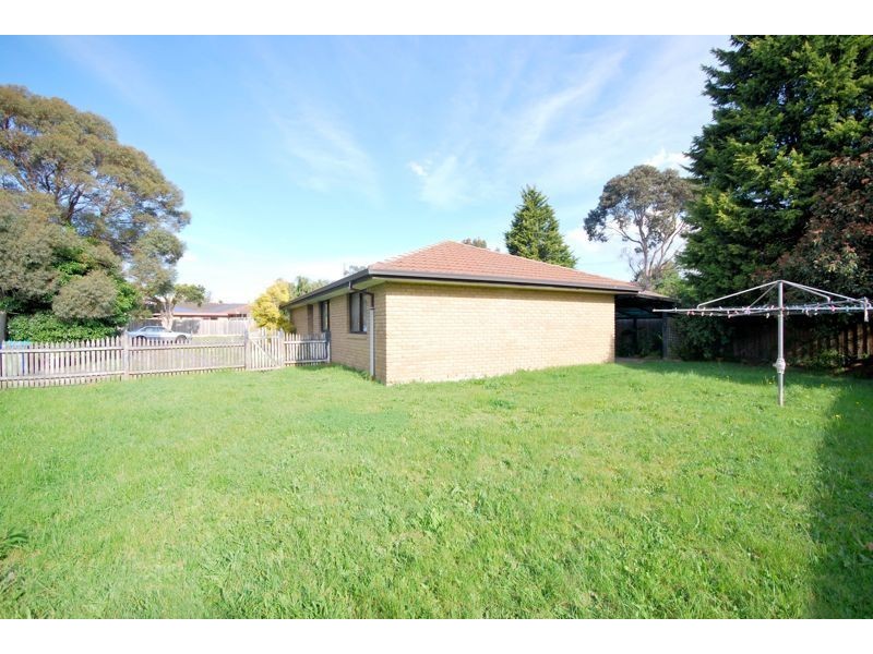 3 Sidney Street, Cranbourne VIC 3977