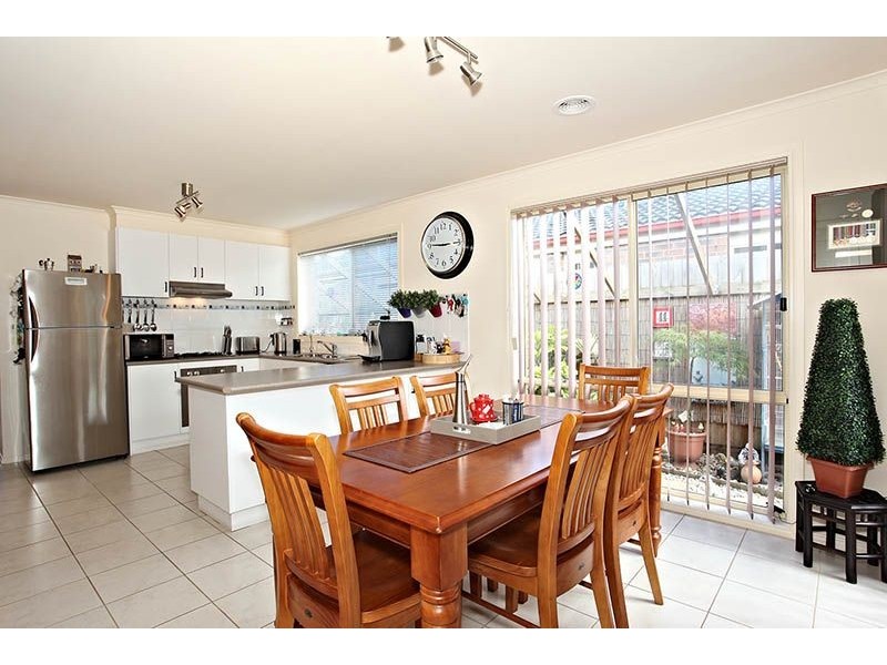 10a Providence Drive, Cranbourne West VIC 3977