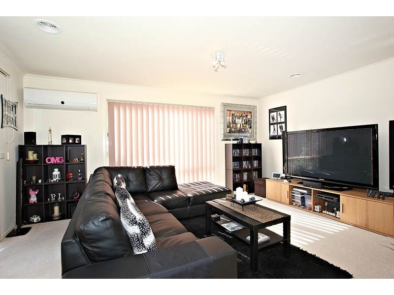 10a Providence Drive, Cranbourne West VIC 3977