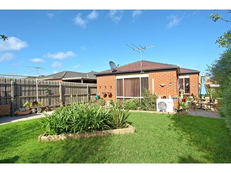 10a Providence Drive, Cranbourne West VIC 3977