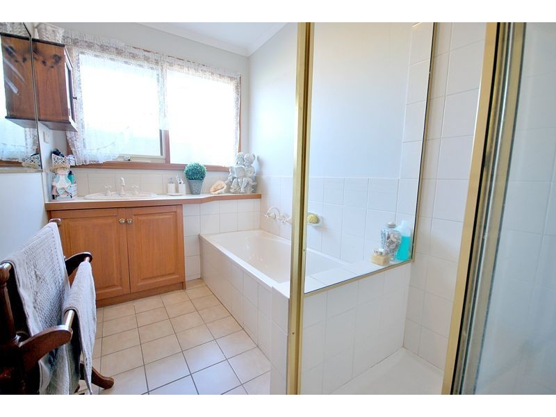 Cranbourne North VIC 3977