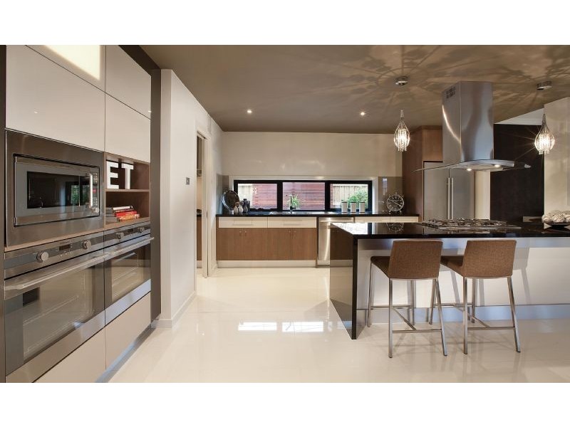 Cranbourne North VIC 3977