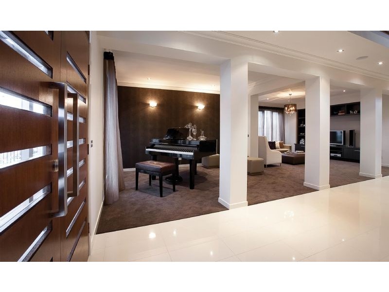 Cranbourne North VIC 3977