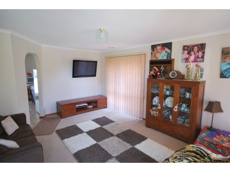 5 Jacinta Drive, Cranbourne West VIC 3977