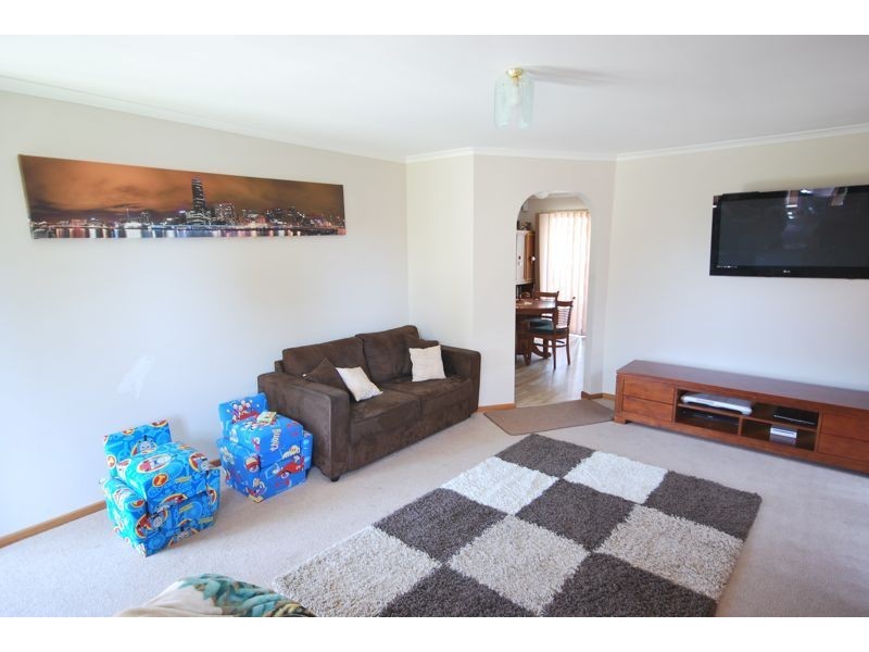 5 Jacinta Drive, Cranbourne West VIC 3977