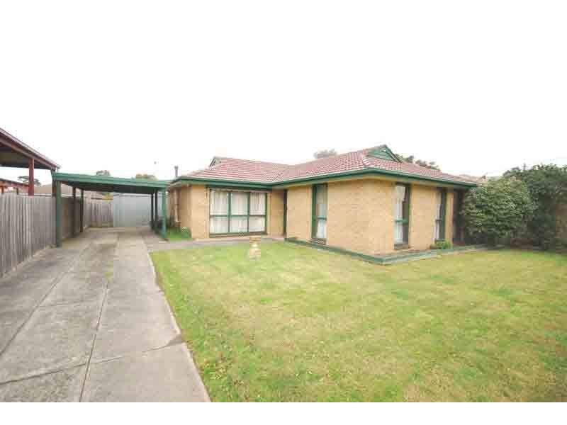 64 Cochrane Street, Cranbourne VIC 3977