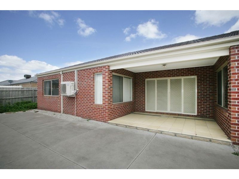 41 Ebony Street, Cranbourne VIC 3977