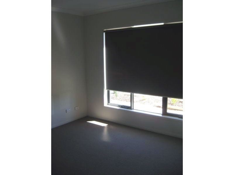 19 Autumn Fields Drive, Cranbourne North VIC 3977