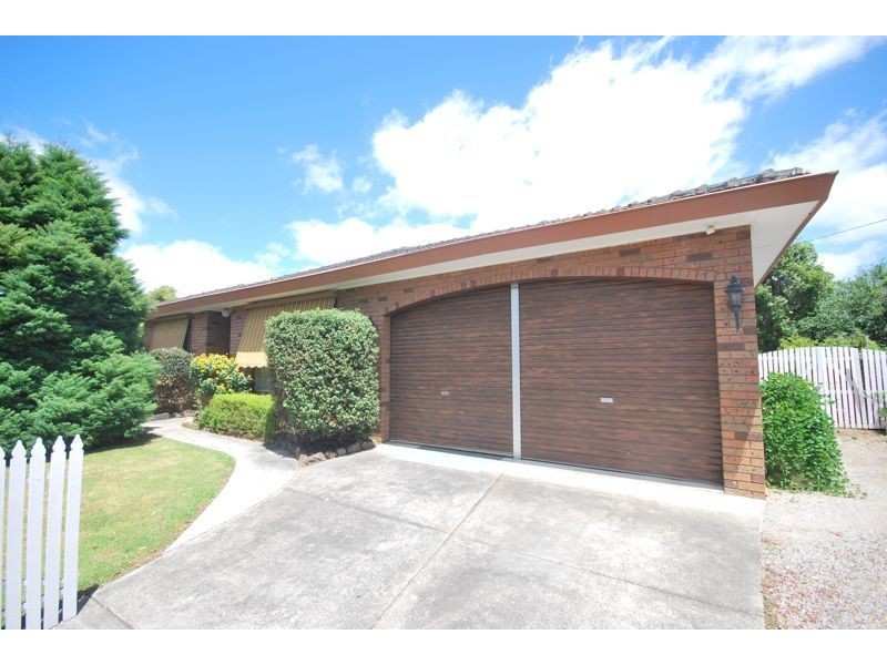 17 Ketnor Street, Cranbourne VIC 3977