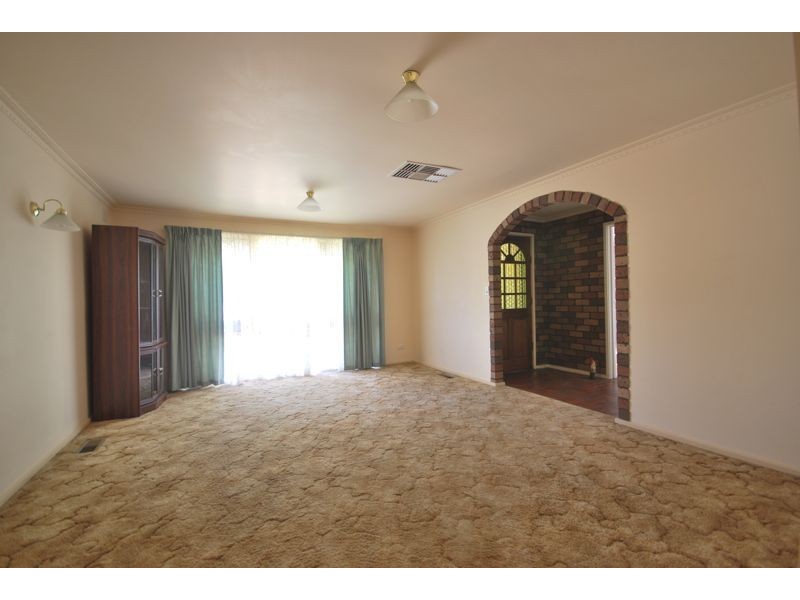 17 Ketnor Street, Cranbourne VIC 3977