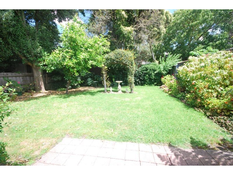 30 Loch Street, Cranbourne VIC 3977