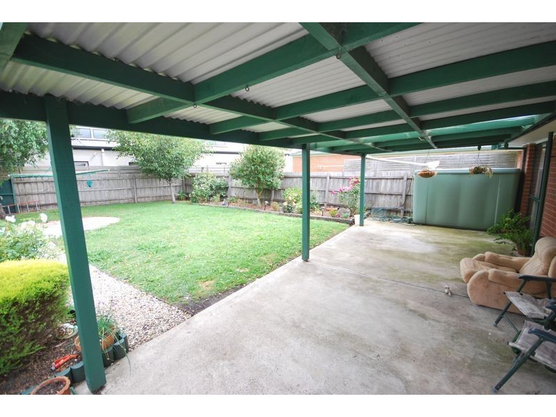 9 Isaac Court, Cranbourne West VIC 3977