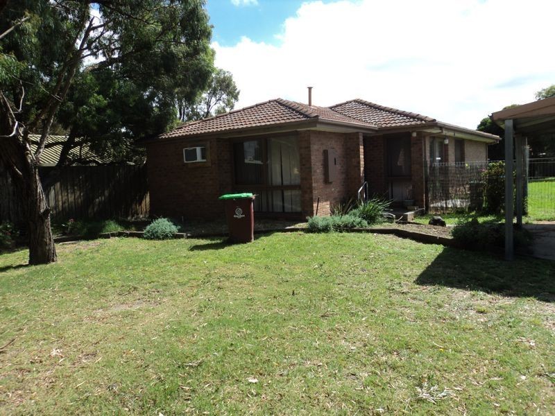 138 Endeavour Drive, Cranbourne North VIC 3977