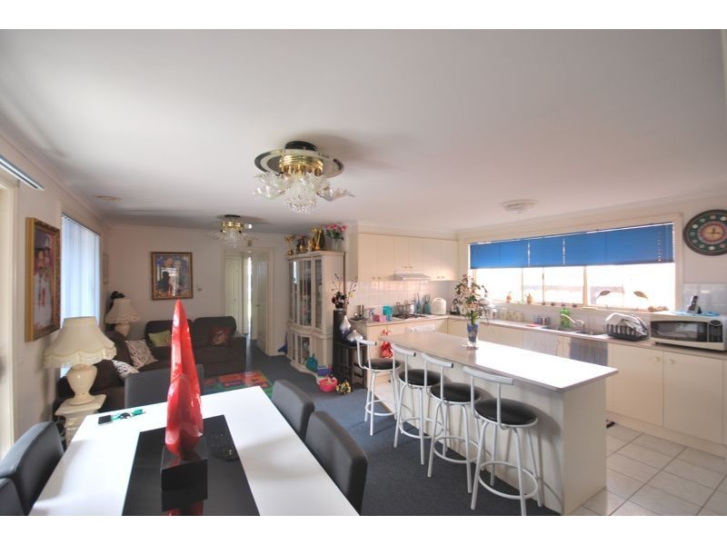 Cranbourne West VIC 3977