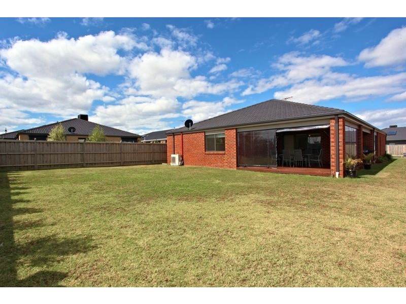 14 Bulga Wattle Cct, Lyndhurst VIC 3975