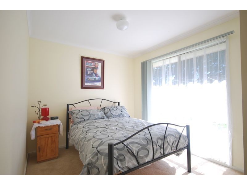 12 Horsfield Street, Cranbourne North VIC 3977