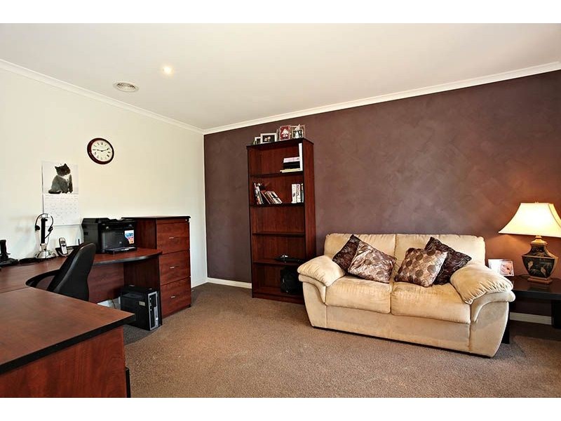 72 Springhill Drive, Cranbourne VIC 3977