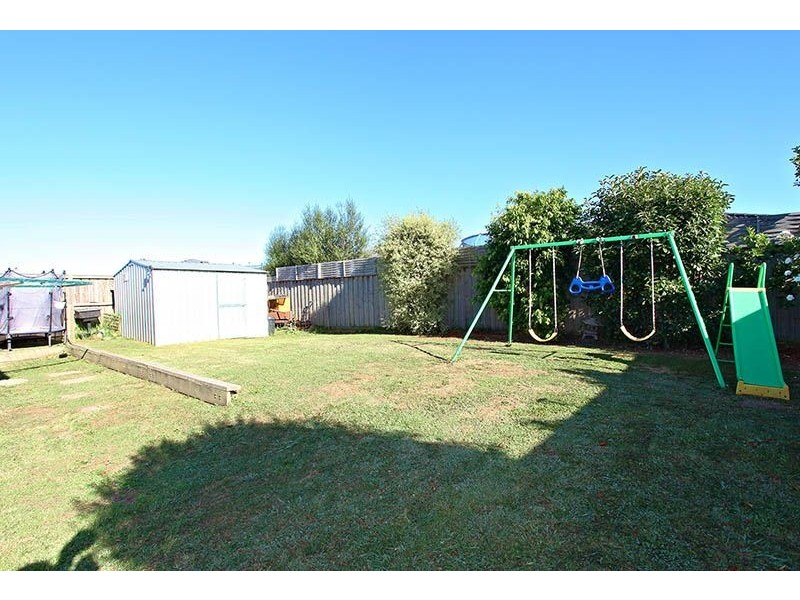 72 Springhill Drive, Cranbourne VIC 3977