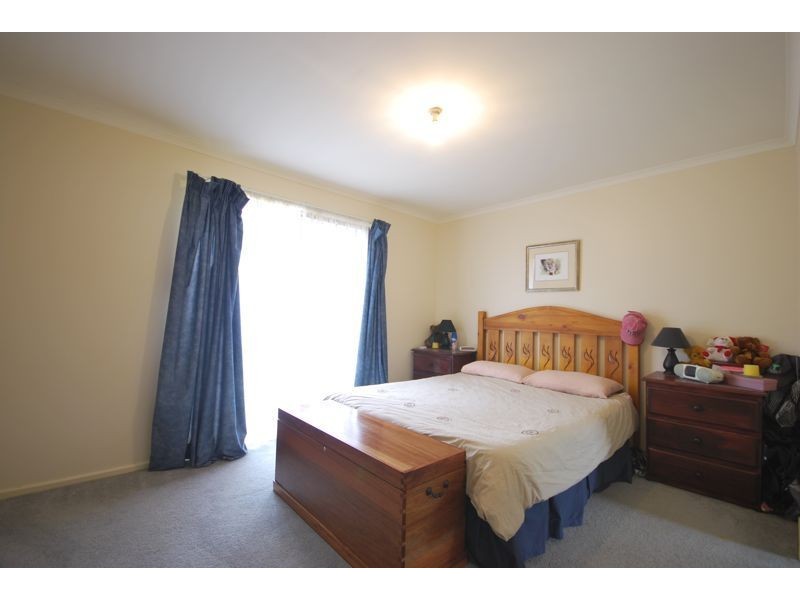 Cranbourne VIC 3977