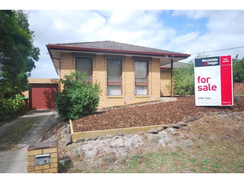 1/8 Banks Road, Cranbourne VIC 3977