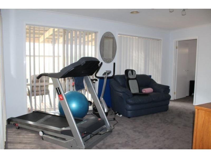Cranbourne West VIC 3977