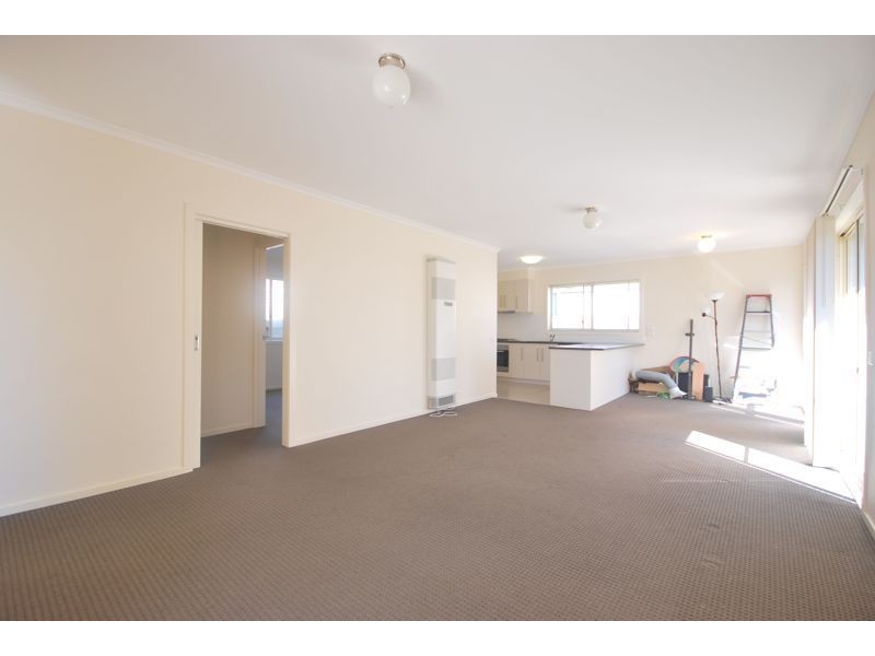 4/16 Stawell Street, Cranbourne VIC 3977