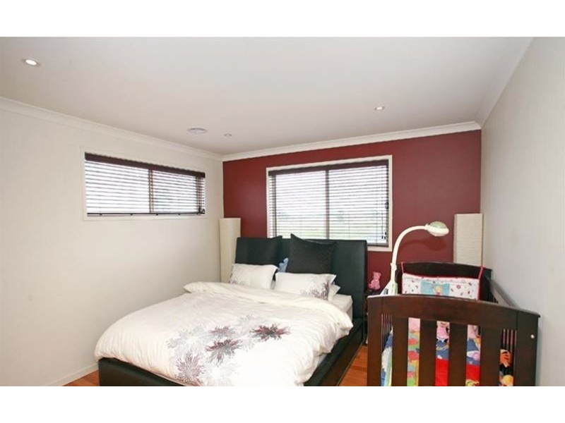 14 Hugden Close, Lyndhurst VIC 3975